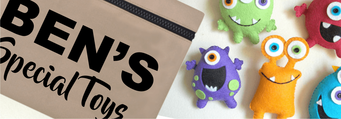 pouch large slider 3.png